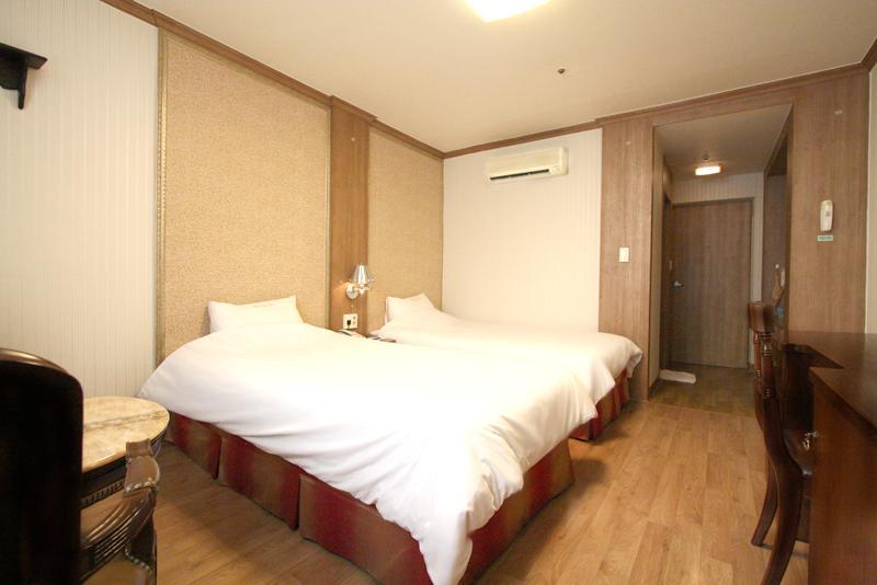 Changwon Olympic Hotel Ngoại thất bức ảnh