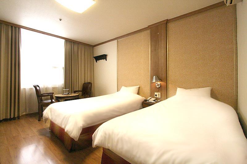 Changwon Olympic Hotel Ngoại thất bức ảnh